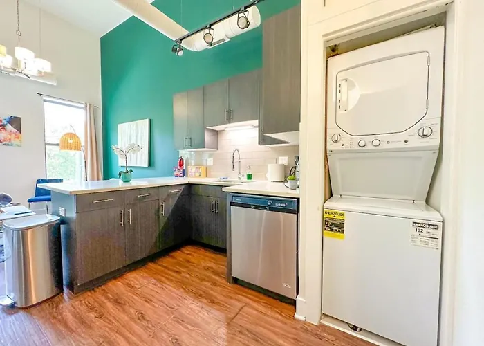 Friendly 3br Getaway Near Mccormick * Чикаго